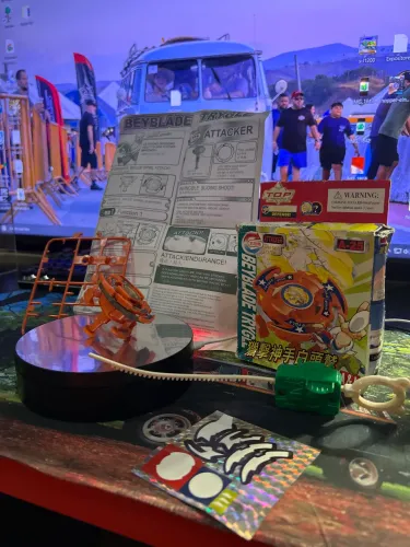 Trygle Bakuten Shoot Beyblade