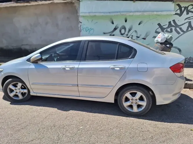 Honda City Sedan LX 1.5 Flex 16V 4P Aut. 2010