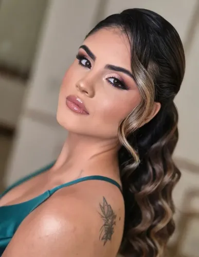 Maquiagem e penteado madrinhas formanda