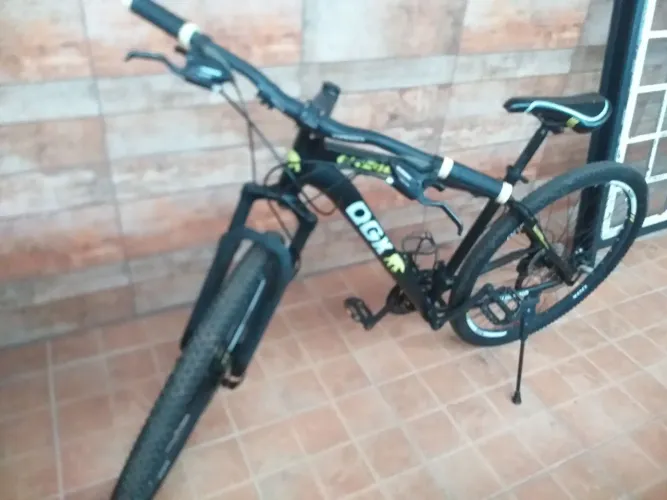 Bike muito conservada, linda!