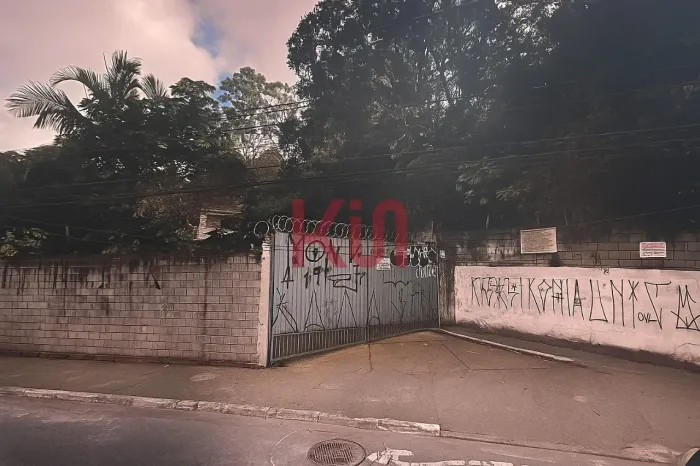 Terreno à venda em São Bernardo do Campo-SP, Demarchi: 1.600,00 m² de área!
