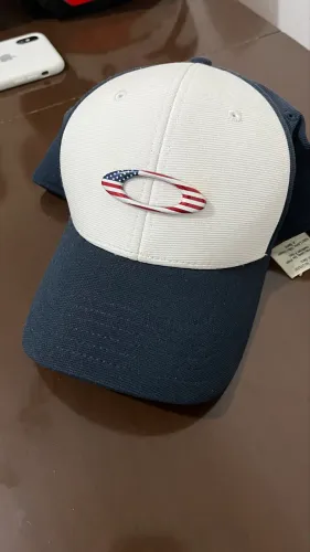 Boné Oakley