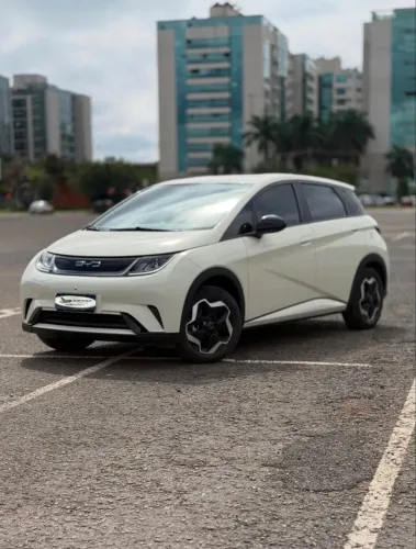 BYD Dolphin EV (Elétrico) 2024