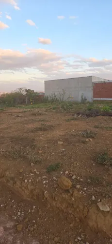 Lote rua 05 troco em carro.