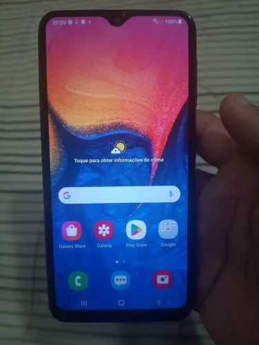Samsung a10 bem novinho