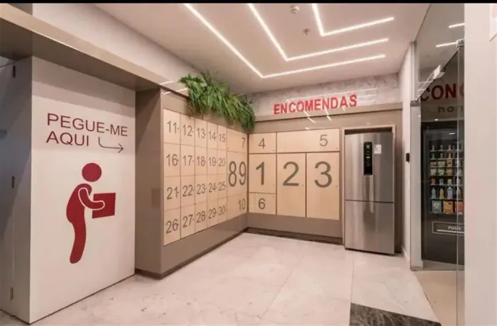 STUDIO MOBILIADO A POUCOS METROS DO MUSEO DO AMANHA