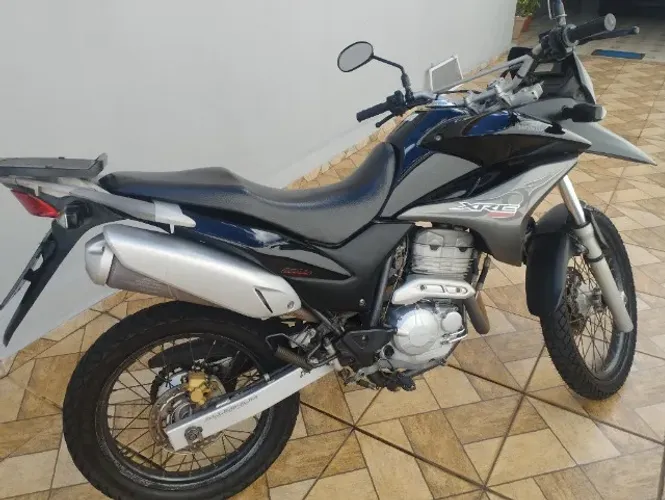 XRE 300