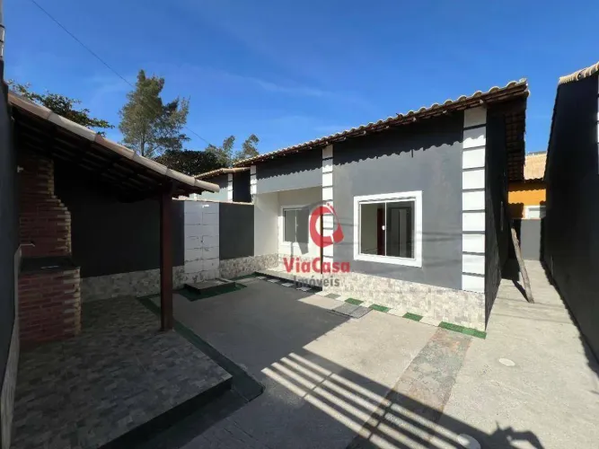 Casa Linear Pé na Areia | 2 Quartos (1 Suíte) Cidade Beira Mar / Rio das Ostras
