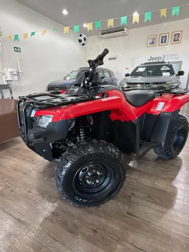 Quadriciclo Honda 2025