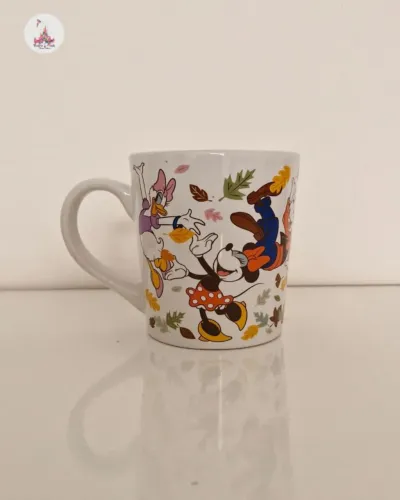Caneca Mickey e sua turma folhagem
