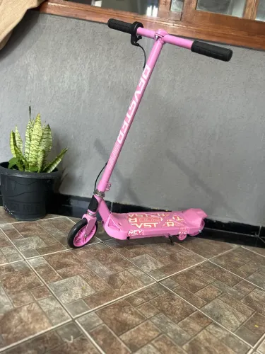 Patinete elétrico infantil