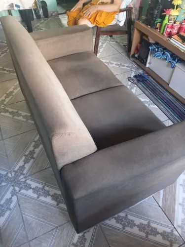 Sofá seminovo
