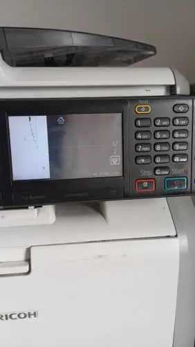 Impressora Ricoh mp301sf com defeito
