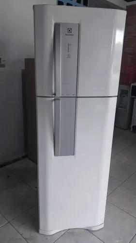 Geladeira Electrolux 220v