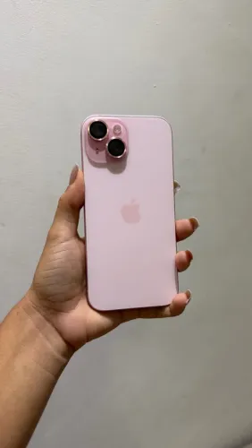iPhone 15 Plus