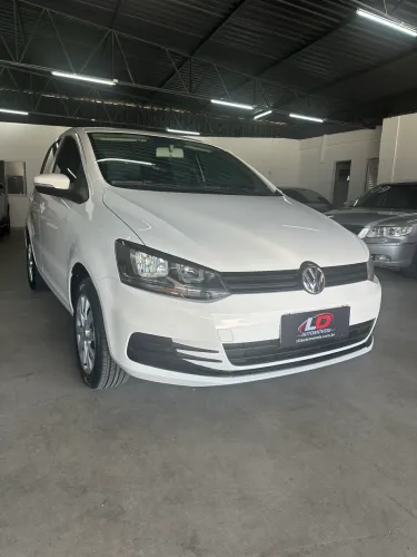 Volkswagen Fox Trendline 1.0 Flex 12V 5P 2017