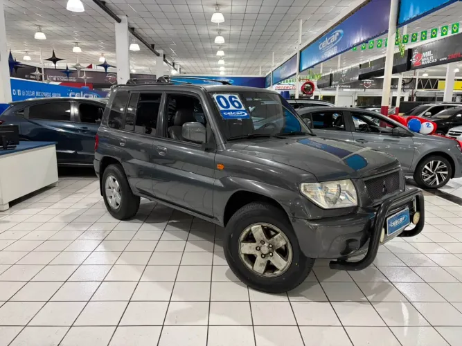 Mitsubishi Pajero TR4 2.0/ 2.0 Flex 16V 4X4 Mec. 2006