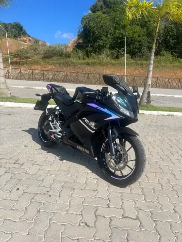 Yamaha R15 2025