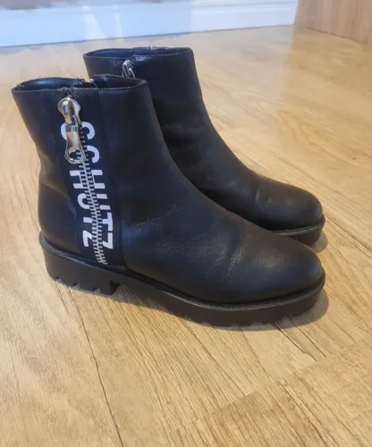 Bota schutz