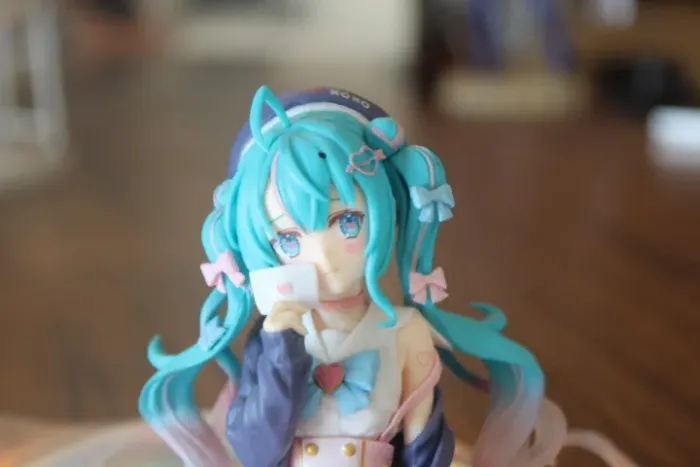 Figure Hatsune Miku (versão Love Sailor) Furyu ORIGINAL