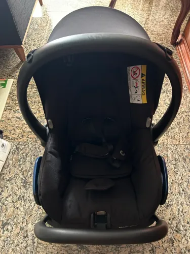 Bebê Conforto Maxi Cosi Citi com Base (modelo 1)