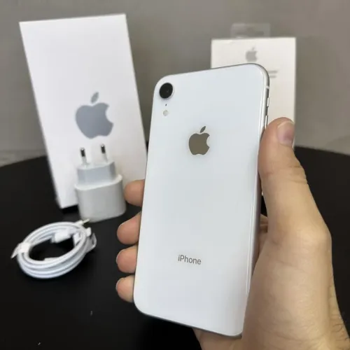 iPhone XR