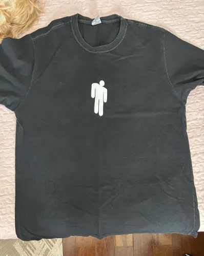 Camiseta Billie Eilish Preta Logo Oficial Tam G