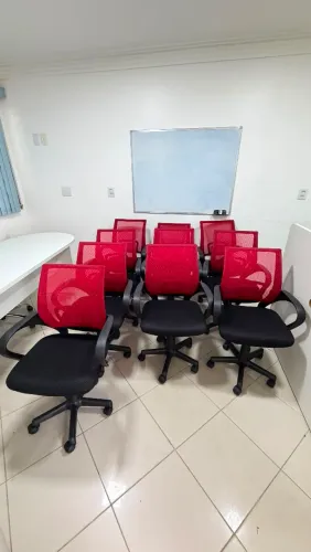 CADEIRAS DE ESCRITÓRIO 
