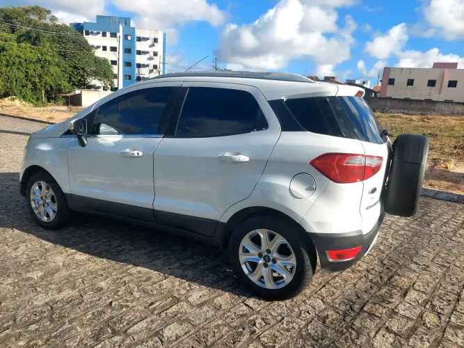Ford Ecosport Titanium 1.6 16V Flex 5P 2013