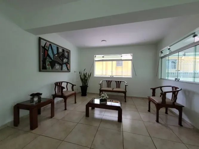 Apartamento à venda com 02 quartos no bairro Carlos Prates