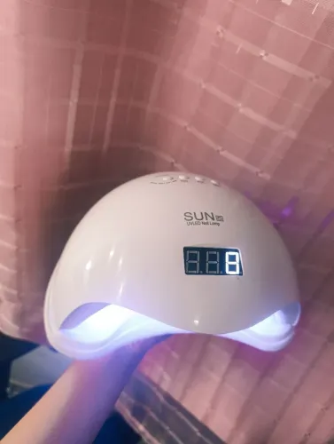 Cabine semi nova poucos usos UV/LED