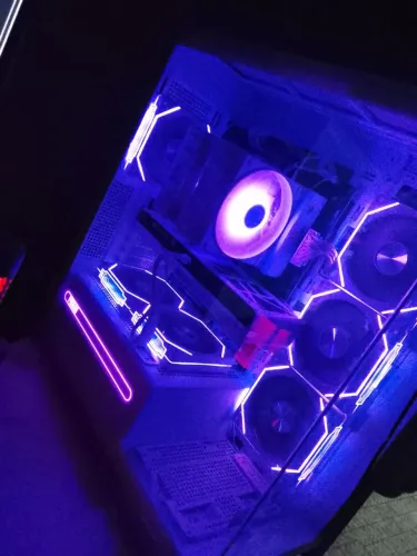 Pc high end am5 5070ti Ryzen 7 7800x3d