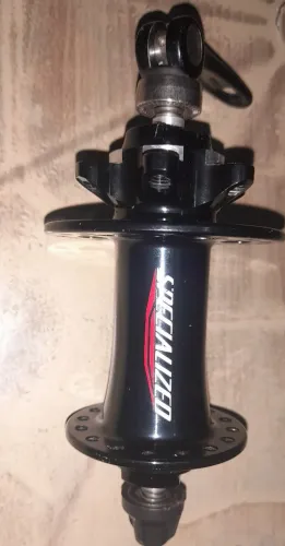 Cubo specialized 32 raios 