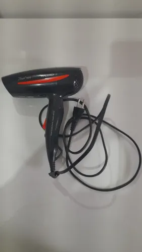 Secador bivolt para viagem