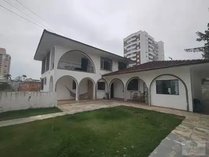 Casa a venda em barreiros São José SC.