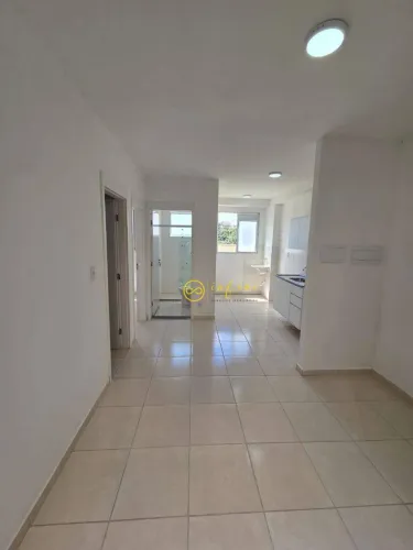 Apartamento Térreo com 2 Quartos à venda, 45 m² por R$ 225.000 - Condomínio Residencial La