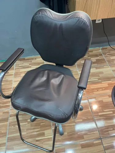 Cadeira hidráulica reclinável