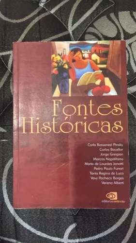 Vendo livro ?Fontes Históricas?