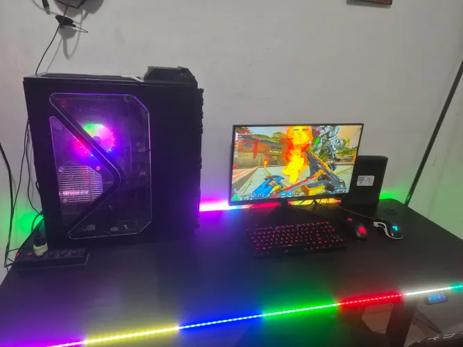 CADEIRA E MESA GAMER