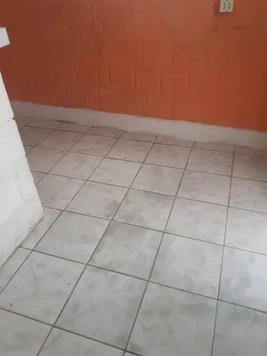ALUGO KITNET NO CORDEIRO