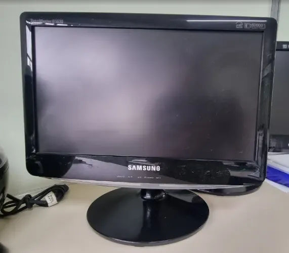 MONITOR LCD SAMSUNG