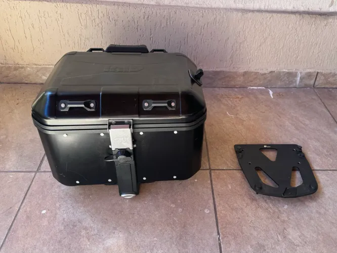 Baú Givi Monokey 42l