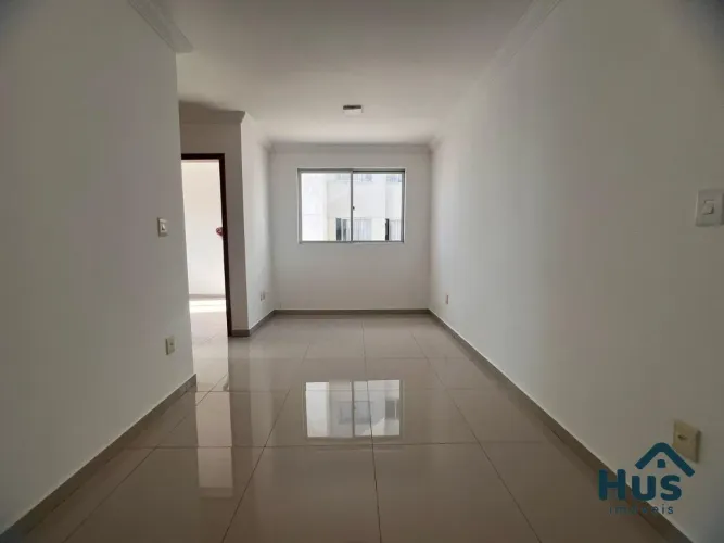 APARTAMENTO 2 QUARTOS 1 VAGA DE GARAGEM