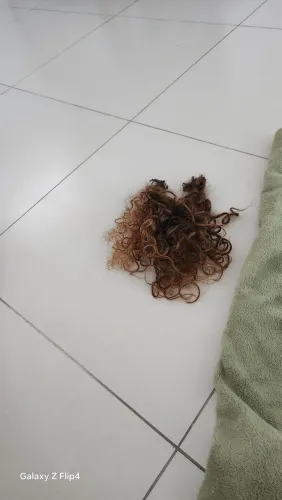 Vendo cabelo cacheados natural