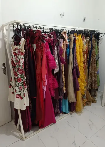 Vestidos de Festa e Noivas - Acervo completo