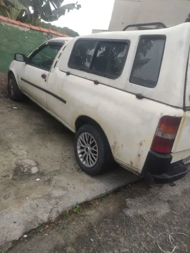 Ford Courier 1.6 L/ 1.6 Flex 2001