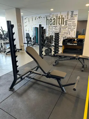 M- ACESSÓRIOS PARA MUSCULAÇÃO, USO PROFISSIONAL, QUALIDADE DE ACADEMIA. OPORTUNIDADE!!!