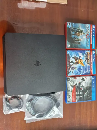 PS4 SLIM 1TB