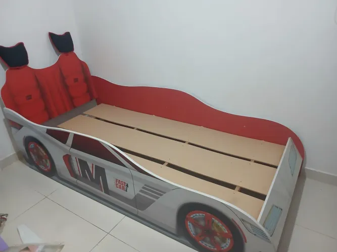 Cama carro fast car.2.18m×39. Lateral 39 cm.