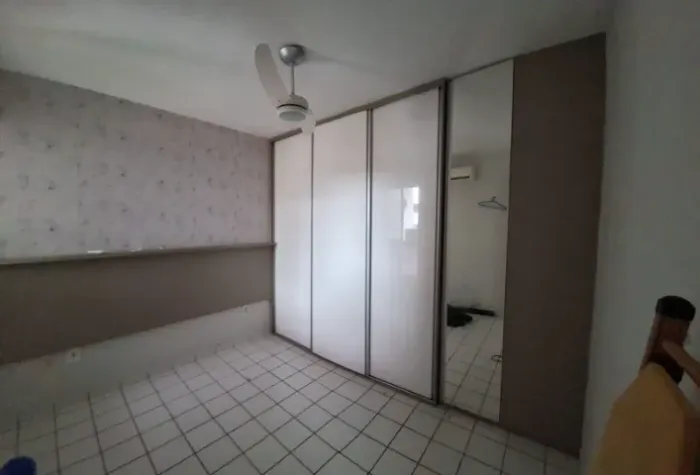 Apartamento Último Andar | 2 Quartos | Lado da Sombra | Planejados | Garagem Coberta